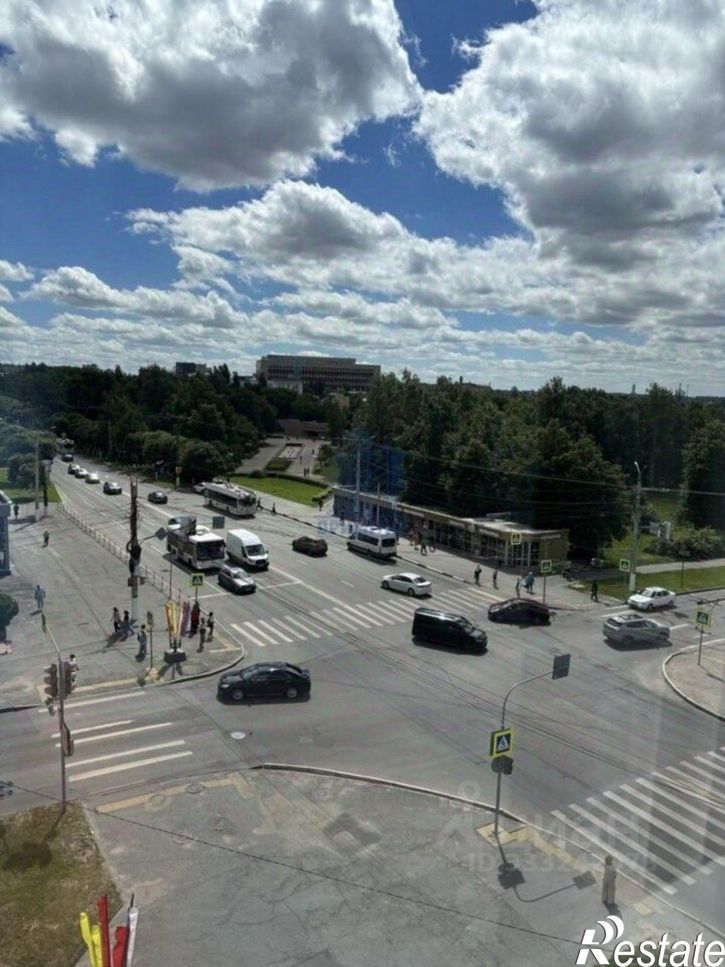 3-комн квартира пр-кт Ленина, 49,  д. 49