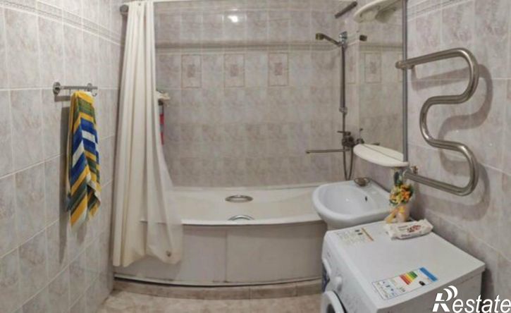 2-комн квартира пр-кт Максима Горького, 33,  д. 33