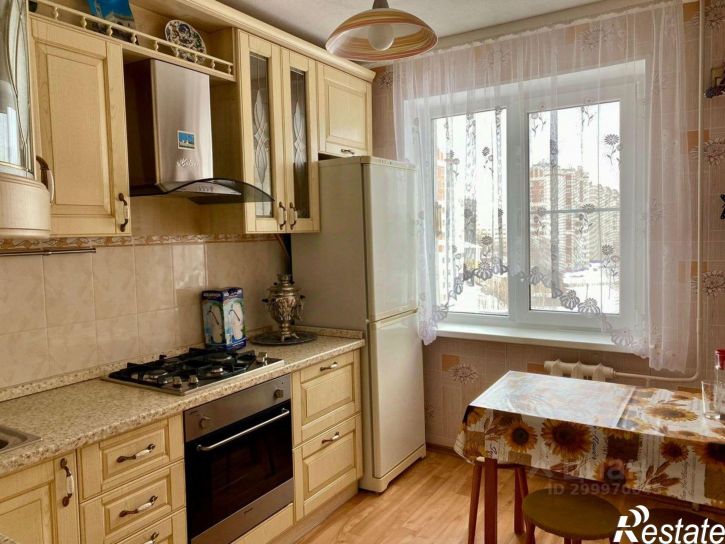 3-комн квартира б-р А.Миттова, 25,  д. 25