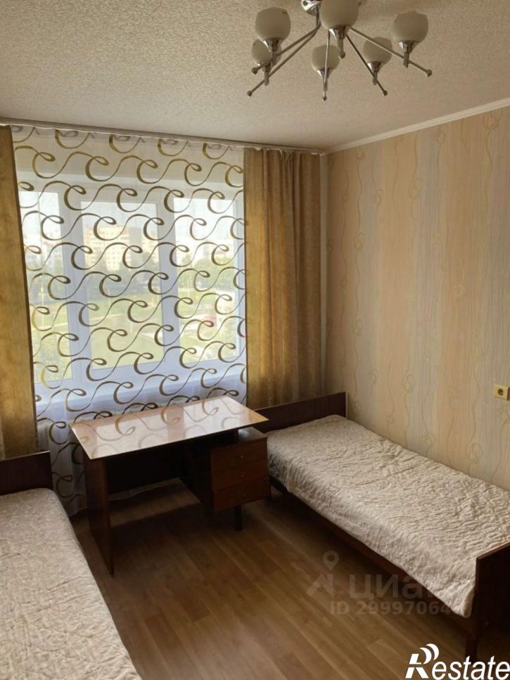 3-комн квартира б-р А.Миттова, 25,  д. 25