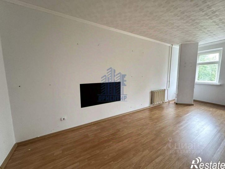2-комн квартира ул Спиридона Михайлова, 1,  д. 1