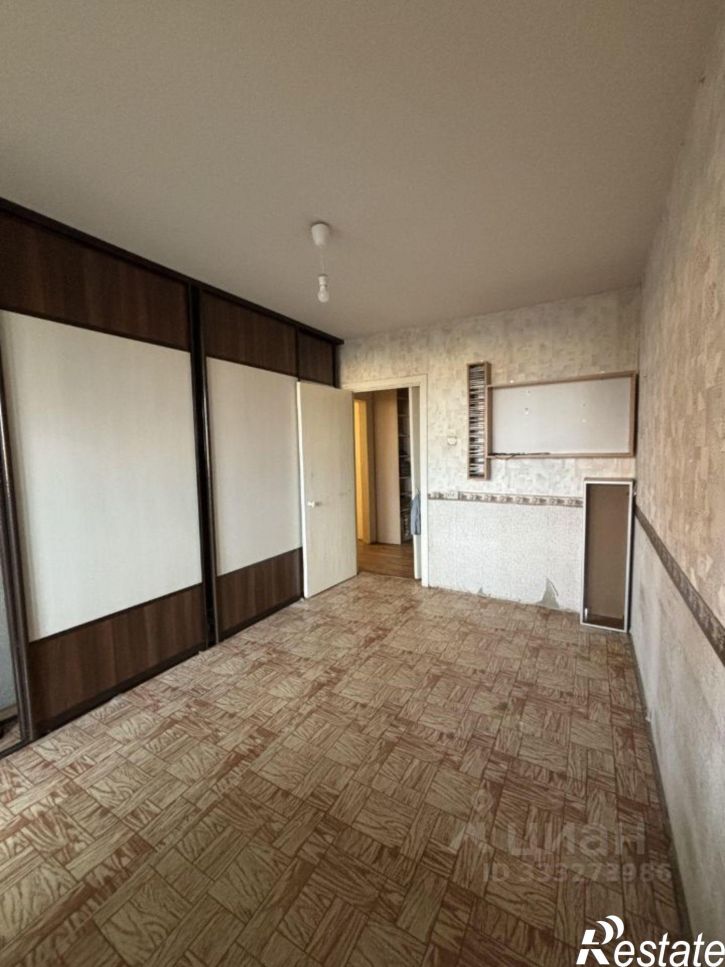 3-комн квартира ул Гузовского, 3,  д. 3