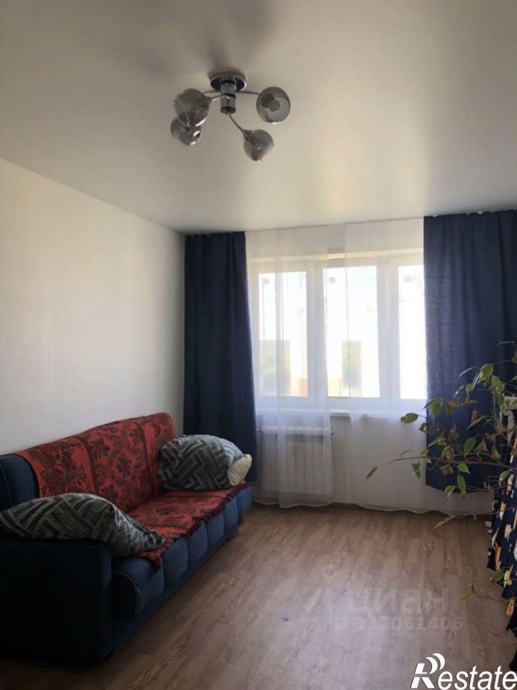 2-комн квартира ул Писателя Лаврентия Таллерова, 24,  д. 24