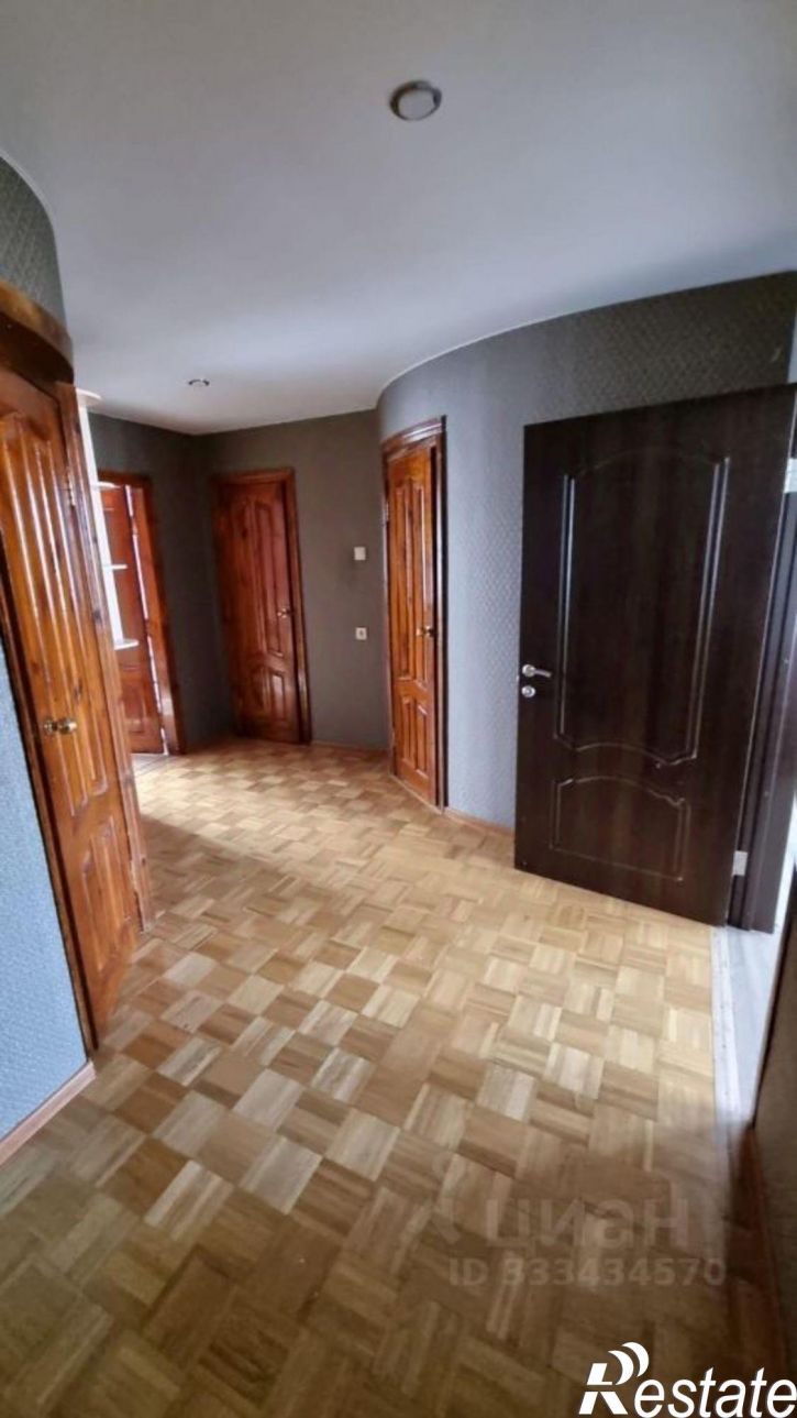 2-комн квартира пр-кт Максима Горького, 33,  д. 33