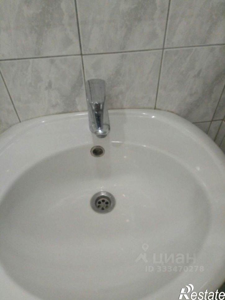 Комната ул Гагарина Ю., 27,  д. 27