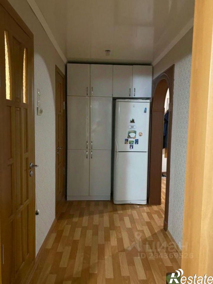 3-комн квартира пр-кт Максима Горького, 19,  д. 19