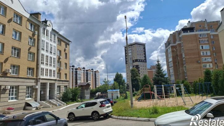 2-комн квартира улица Константина Иванова, 73,  д. 73