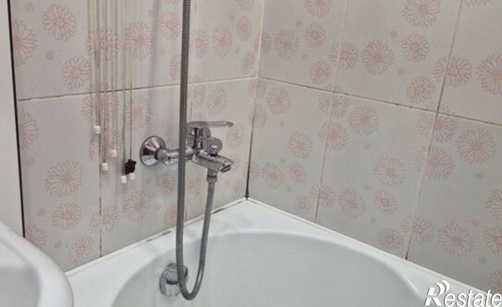 2-комн квартира улица Энгельса, 23,  д. 23