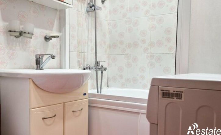 2-комн квартира улица Энгельса, 23,  д. 23