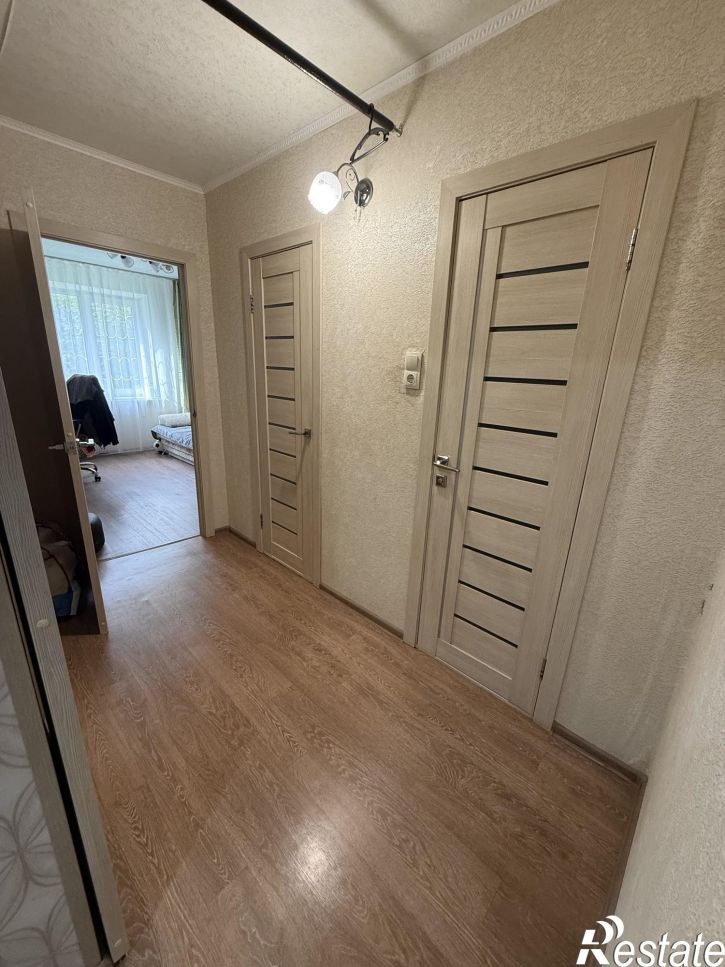 3-комн квартира Кадыкова улица,12