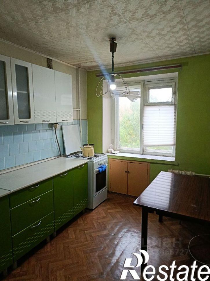 3-комн квартира улица Ленинского Комсомола, 32,  д. 32