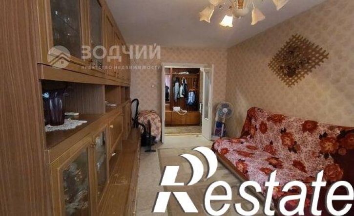 3-комн квартира улица Мичмана Павлова, 34,  д. 34