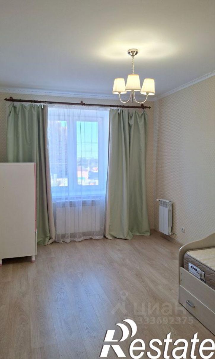 3-комн квартира улица Композитора А.М.Токарева, 18,  д. 18