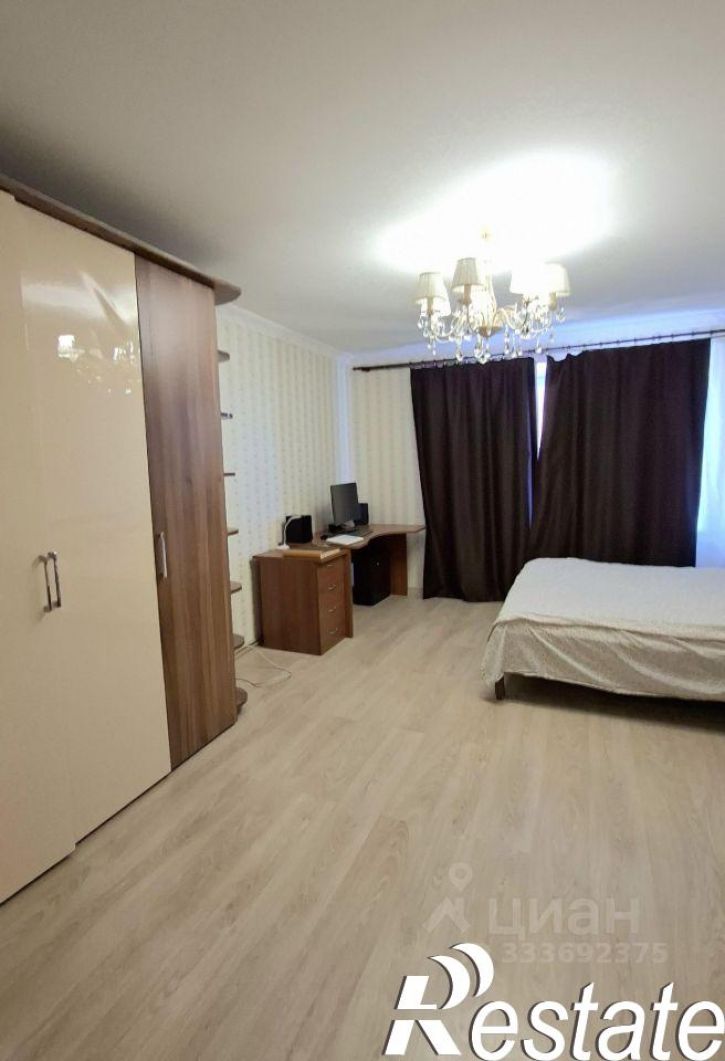 3-комн квартира улица Композитора А.М.Токарева, 18,  д. 18