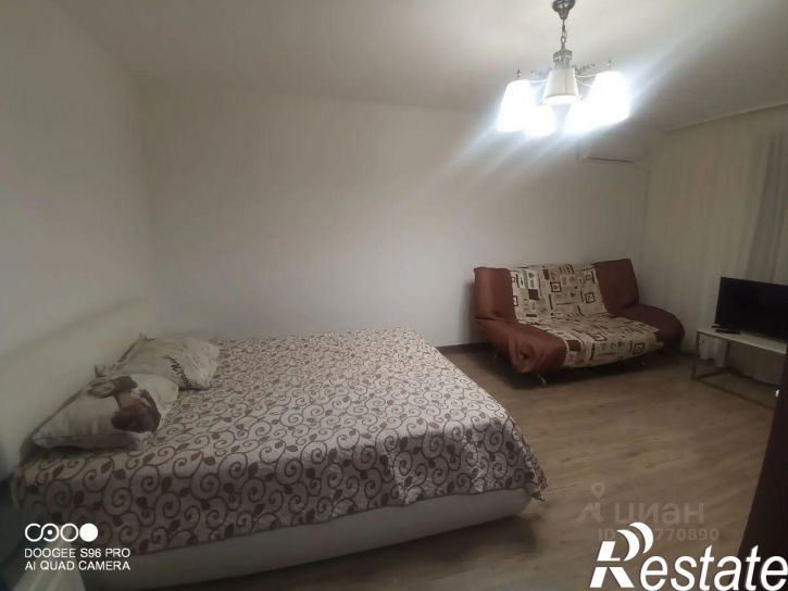 1-комн квартира улица Петра Ермолаева, 3,  д. 3