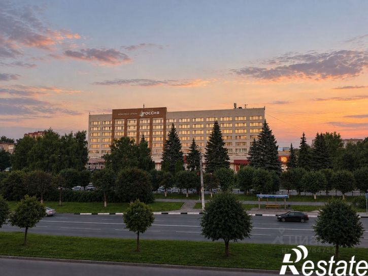 2-комн квартира улица Гагарина, 33,  д. 33