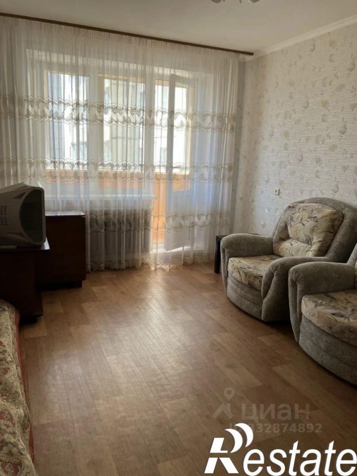 2-комн квартира улица Эльменя, 3,  д. 3