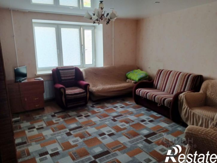 2-комн квартира проспект Максима Горького, 12,  д. 12