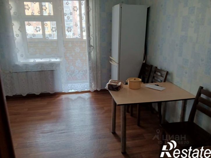 2-комн квартира проспект Максима Горького, 12,  д. 12