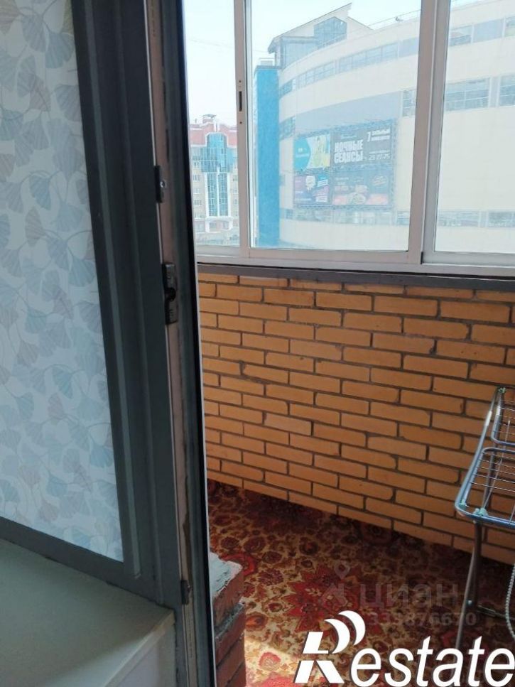 2-комн квартира проспект Максима Горького, 12,  д. 12