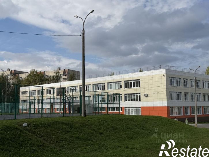 2-комн квартира проспект Тракторостроителей, 77,  д. 77