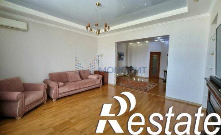 3-комн квартира бульвар Мефодия Денисова, 10/8,  д. 10/8