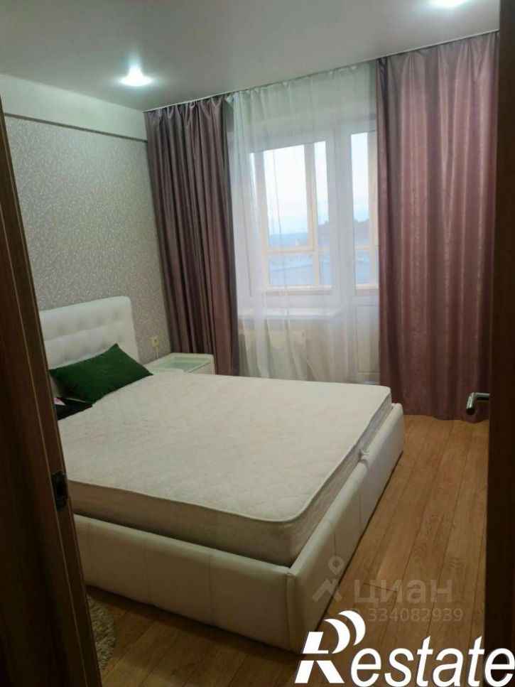 2-комн квартира Новогородская улица, 28,  д. 28