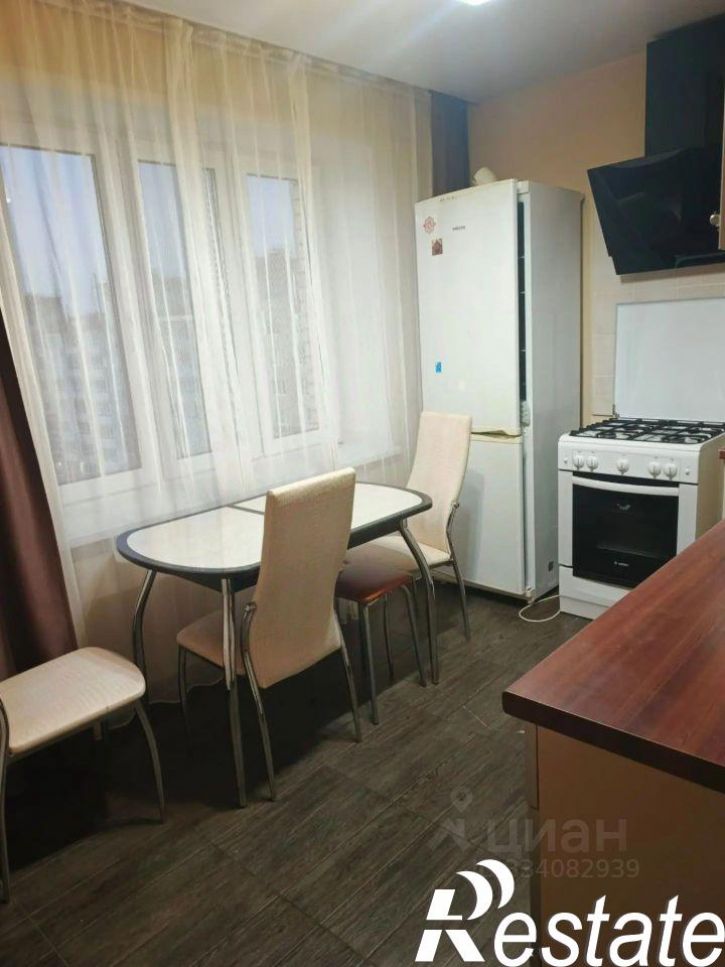2-комн квартира Новогородская улица, 28,  д. 28