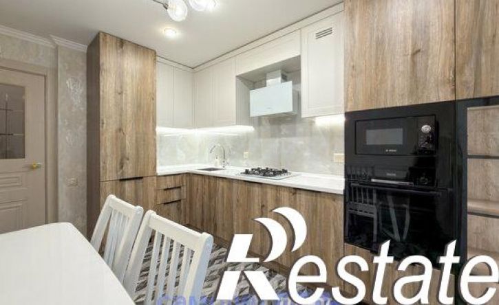 3-комн квартира улица Ленинского Комсомола, 80 к1,  д. 80 к1