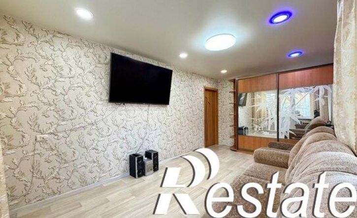 2-комн квартира улица Космонавта Николаева А.Г., 35,  д. 35