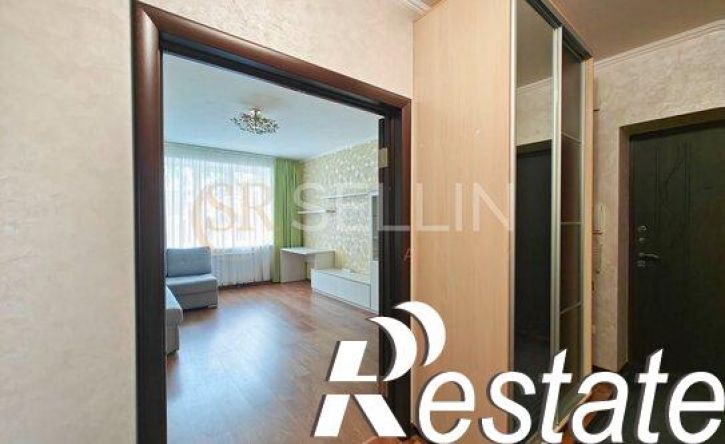 2-комн квартира улица Константина Иванова, 73,  д. 73