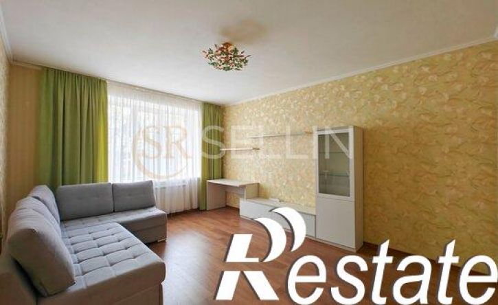 2-комн квартира улица Константина Иванова, 73,  д. 73