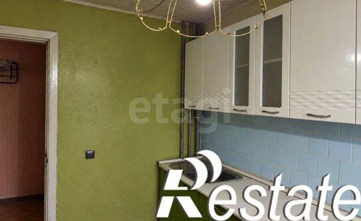3-комн квартира улица Ленинского Комсомола, 32,  д. 32