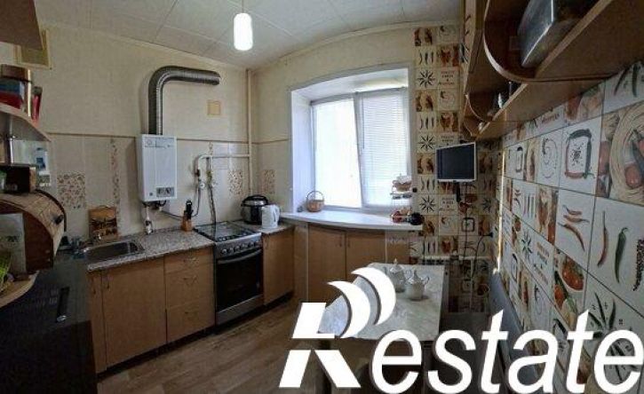 3-комн квартира улица Космонавта Николаева А.Г., 48,  д. 48