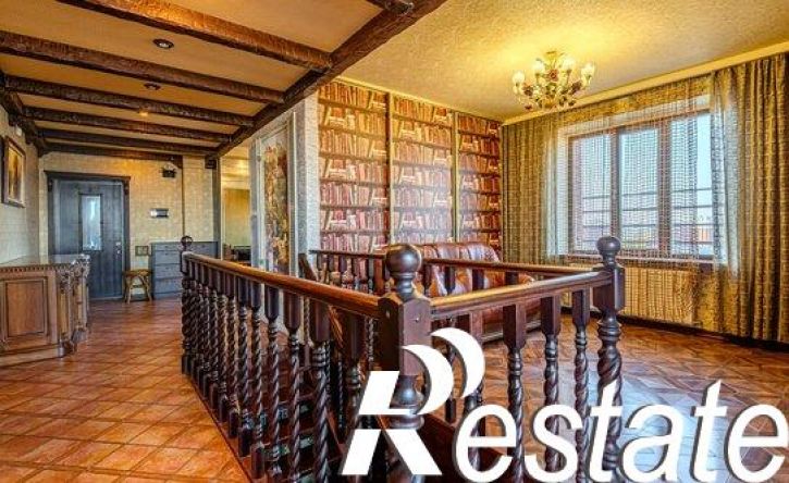 3-комн квартира улица Константина Иванова, 71,  д. 71