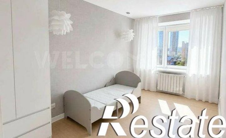 3-комн квартира улица Петра Ермолаева, 3,  д. 3