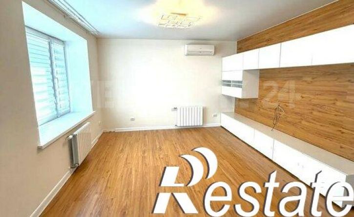3-комн квартира улица Петра Ермолаева, 3,  д. 3