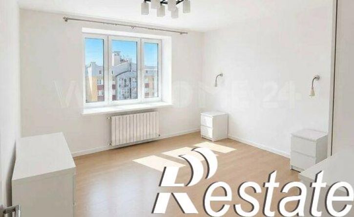 3-комн квартира улица Петра Ермолаева, 3,  д. 3