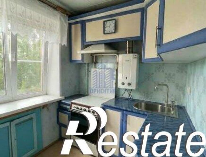 4-комн квартира улица Красина, 10,  д. 10