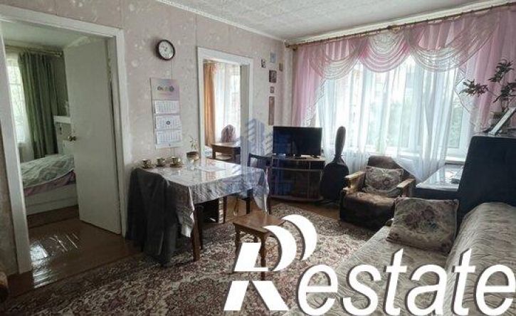 4-комн квартира улица Красина, 10,  д. 10
