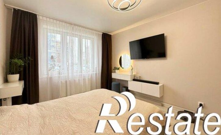 2-комн квартира улица Энергетиков, 19 к1,  д. 19 к1