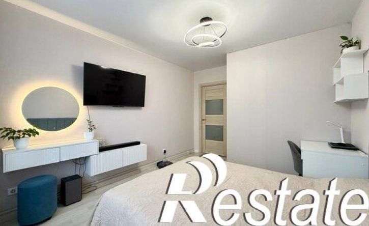 2-комн квартира улица Энергетиков, 19 к1,  д. 19 к1