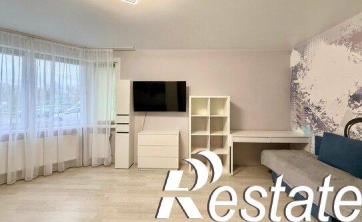 2-комн квартира улица Энергетиков, 19 к1,  д. 19 к1
