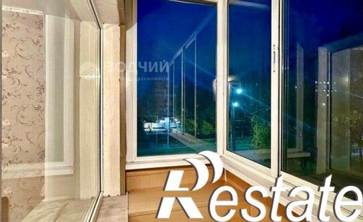 4-комн квартира Эгерский бульвар, 21,  д. 21