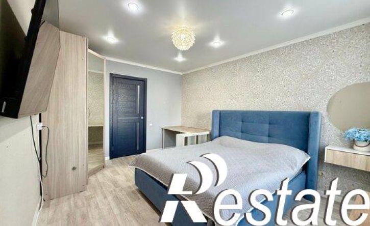 2-комн квартира Новогородская улица, 26,  д. 26