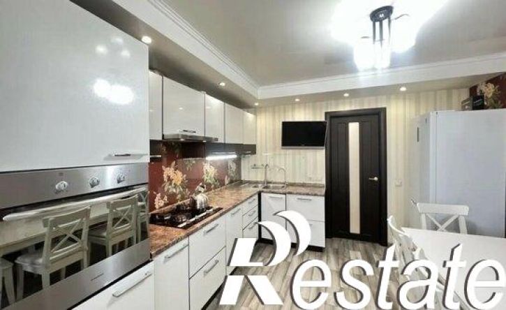 3-комн квартира проспект Тракторостроителей, 64,  д. 64